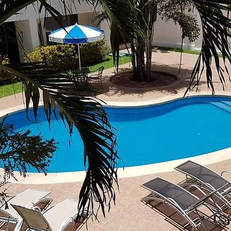 Hotel Holly Merida Ngoại thất bức ảnh
