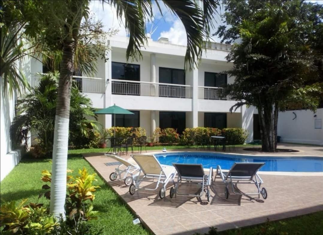 Hotel Holly Merida Ngoại thất bức ảnh