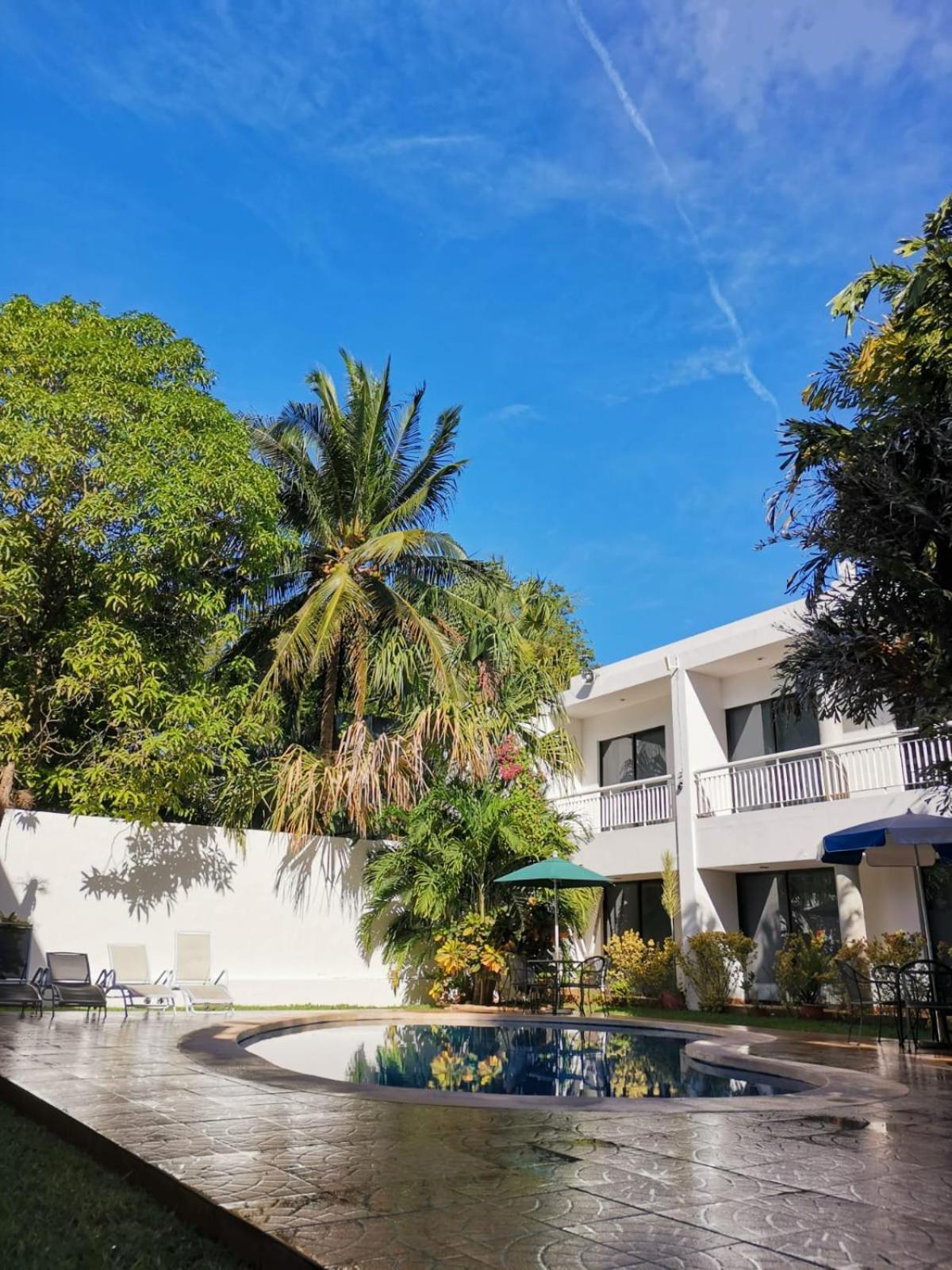 Hotel Holly Merida Ngoại thất bức ảnh
